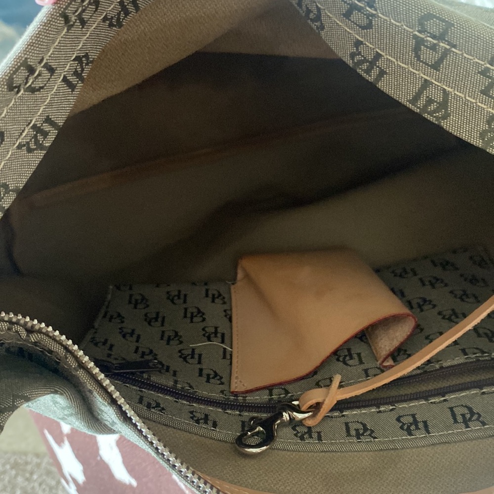 ❤️🍾🎁HOBO Dooney Bourke signature bag beautiful - Picture 6 of 7
